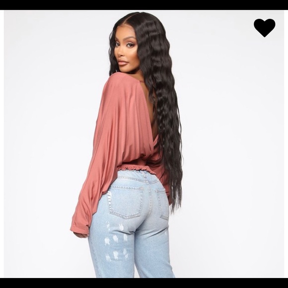 Stunning, Flowy Fashion Nova Top! - Picture 2 of 3